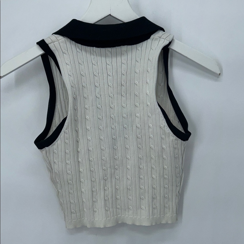 Bershka Cream Cable Knit Sleeveless Polo Top Contrast Collar Preppy Size M - Picture 4 of 7